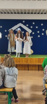 Kolędowanie 21.12.2022 r. - SP2 Istebna Kolędowanie 21.12.2022 r. - SP2 Istebna