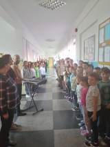 Szkoła do hymnu 2021